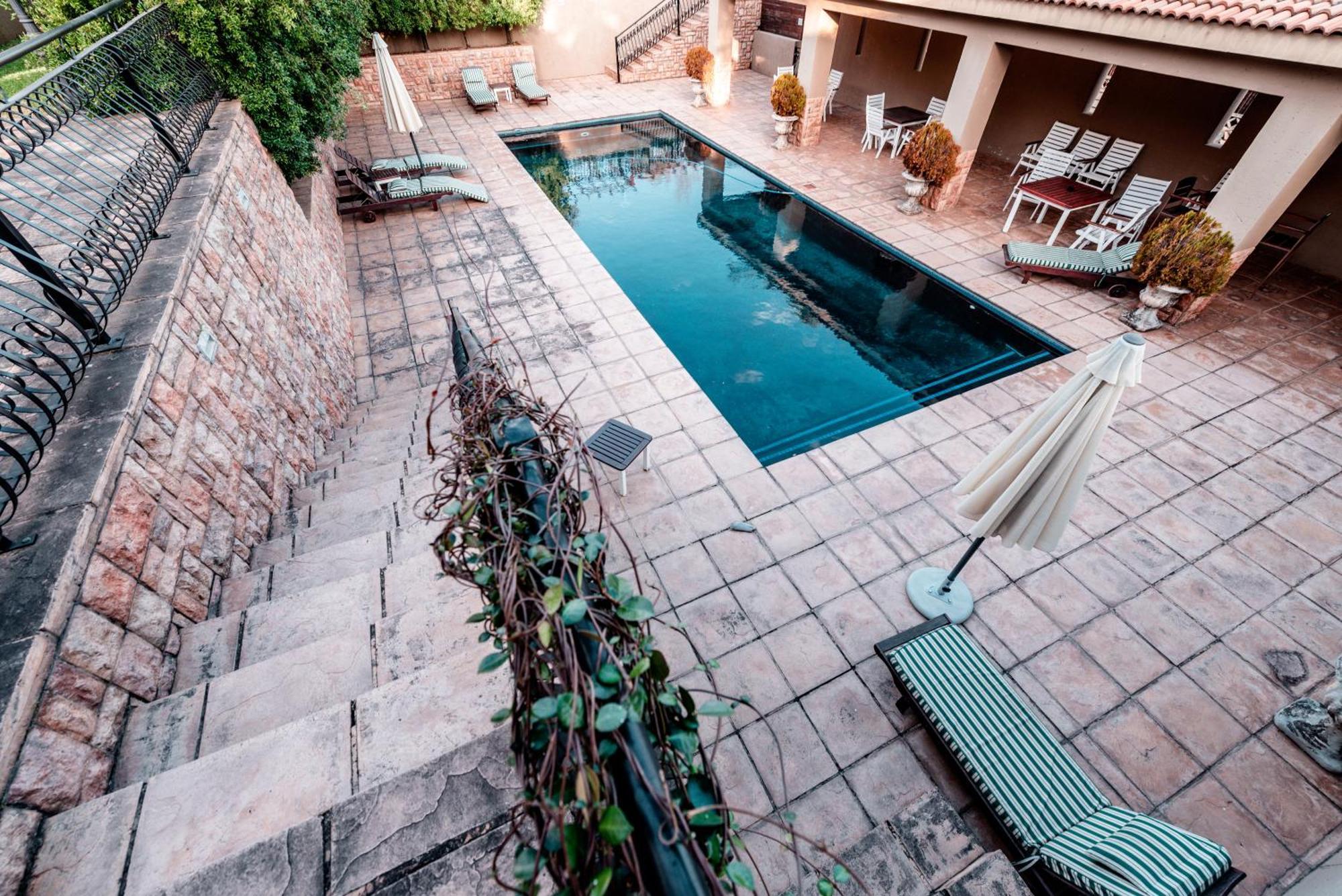 Chateau la Mer Exclusive Pensión Hartbeespoort Exterior foto